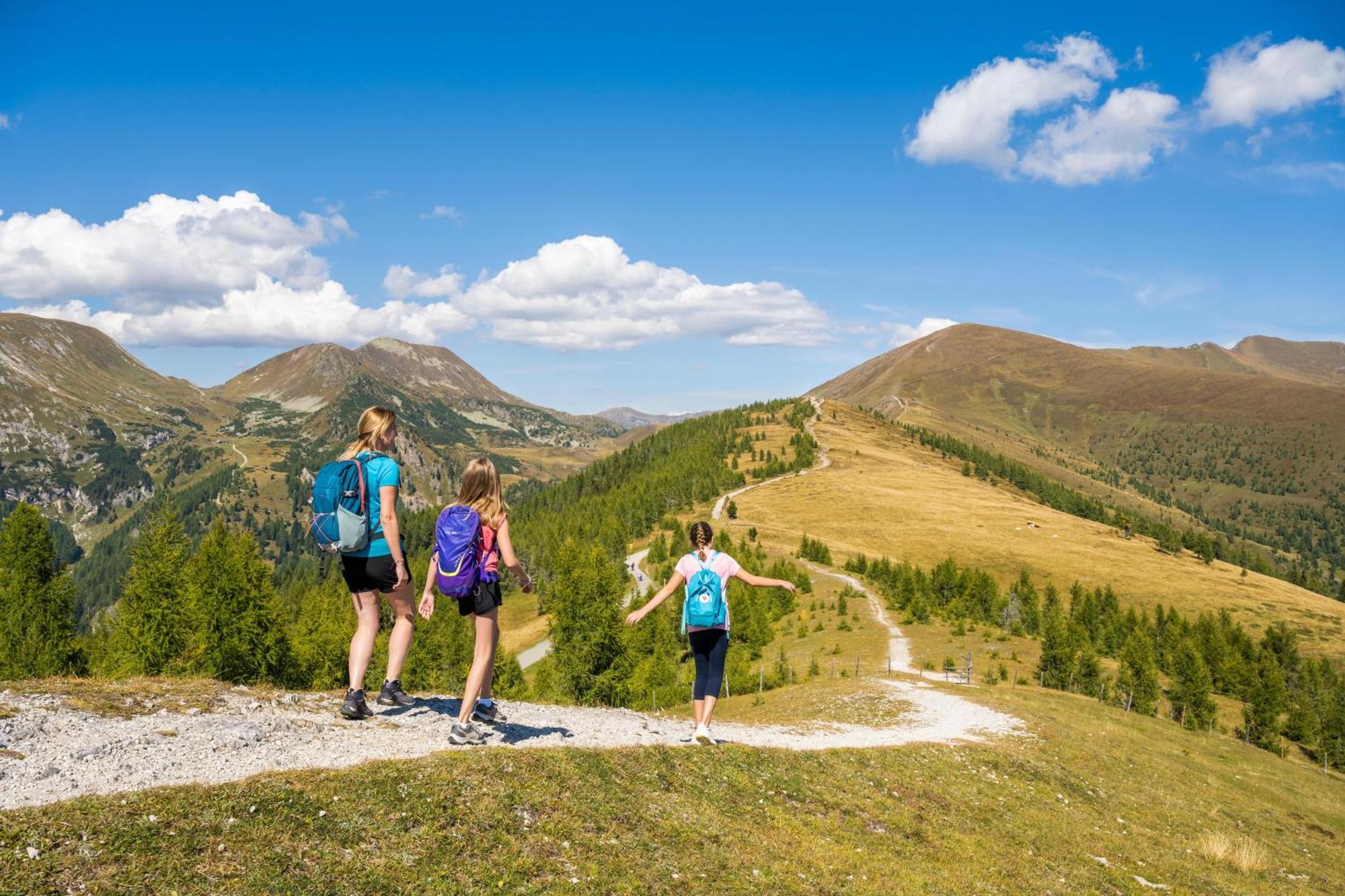 Cooee Alpin Hotel Bad Kleinkirchheim Bagian luar foto